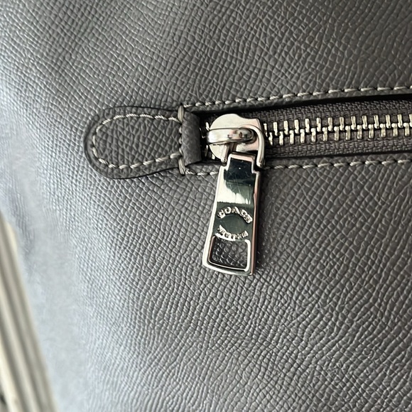 Coach purse - Picture 3 of 11